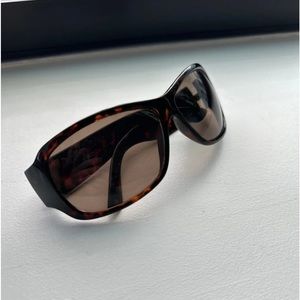 Roots women’s sunglasses